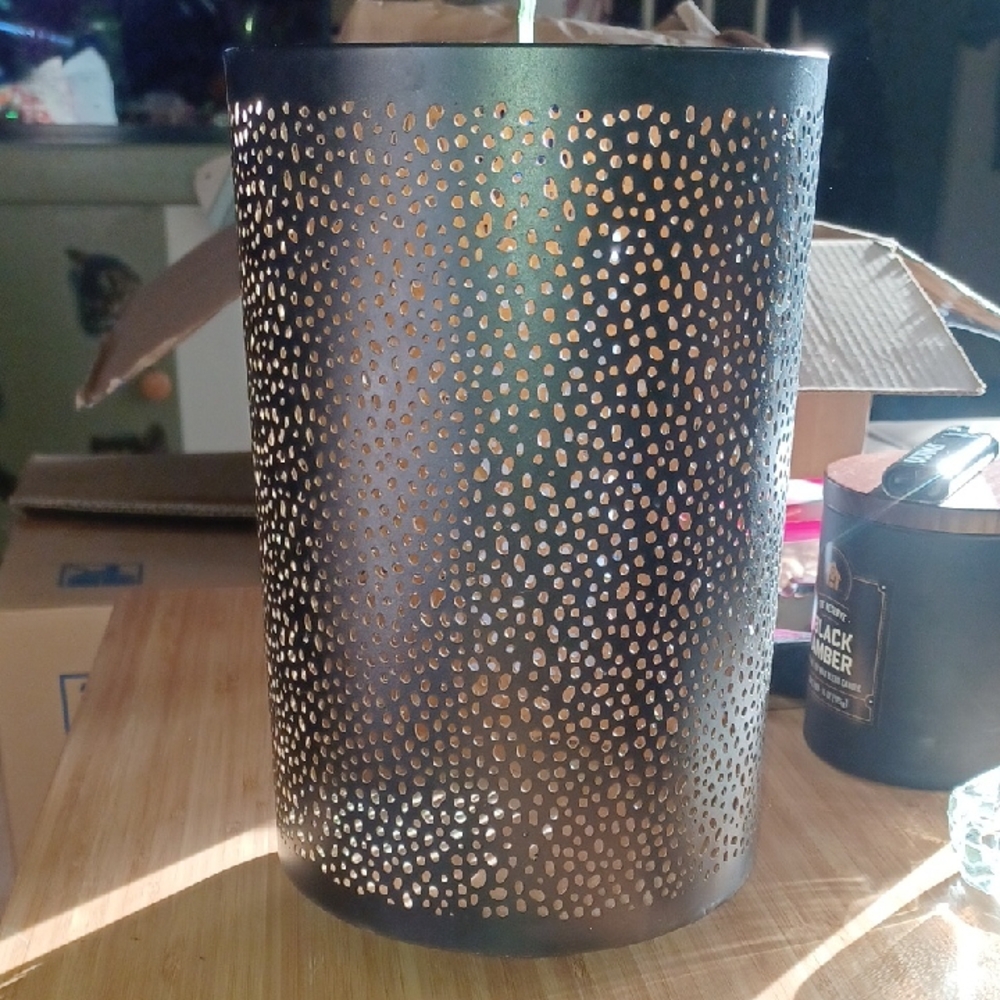 Candle Holder Metal